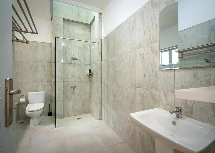 Stylish 3br With Large Pool * スミニャック